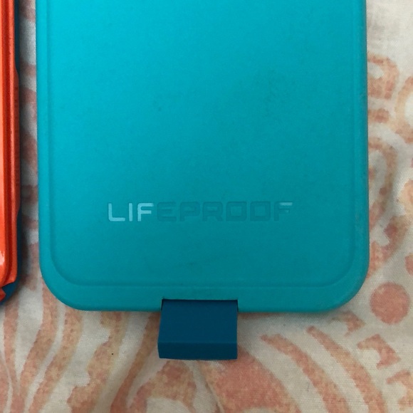 iPhone 7/8 lifeproof case